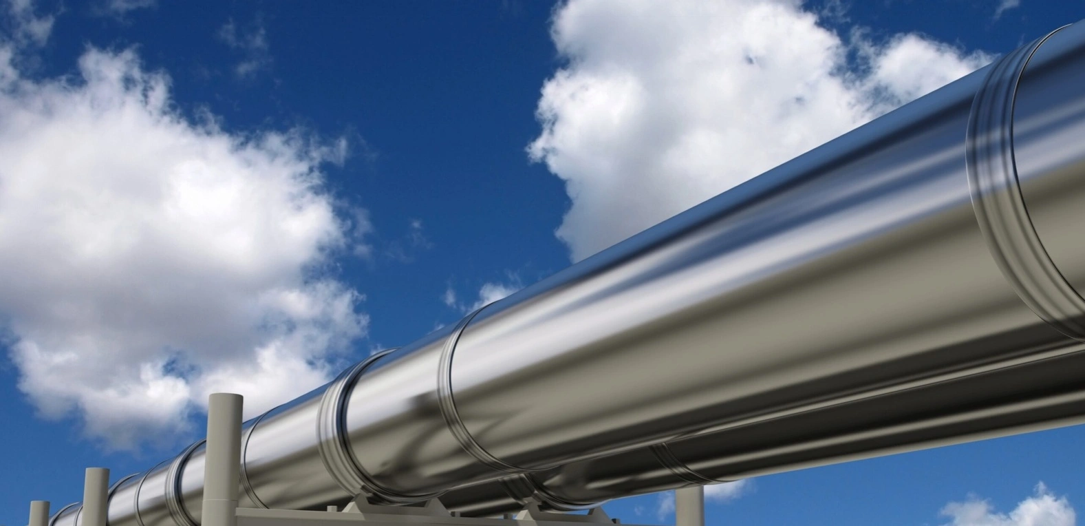 Professional training session for pipeline building